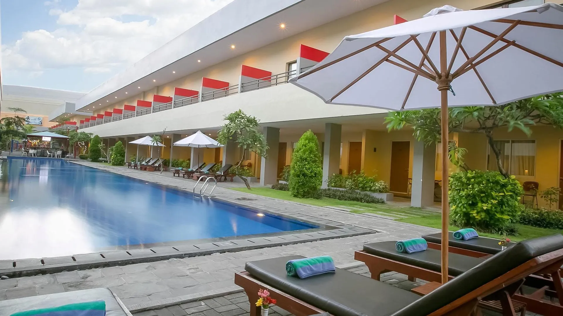 بالي Kuta Station Hotel And Spa