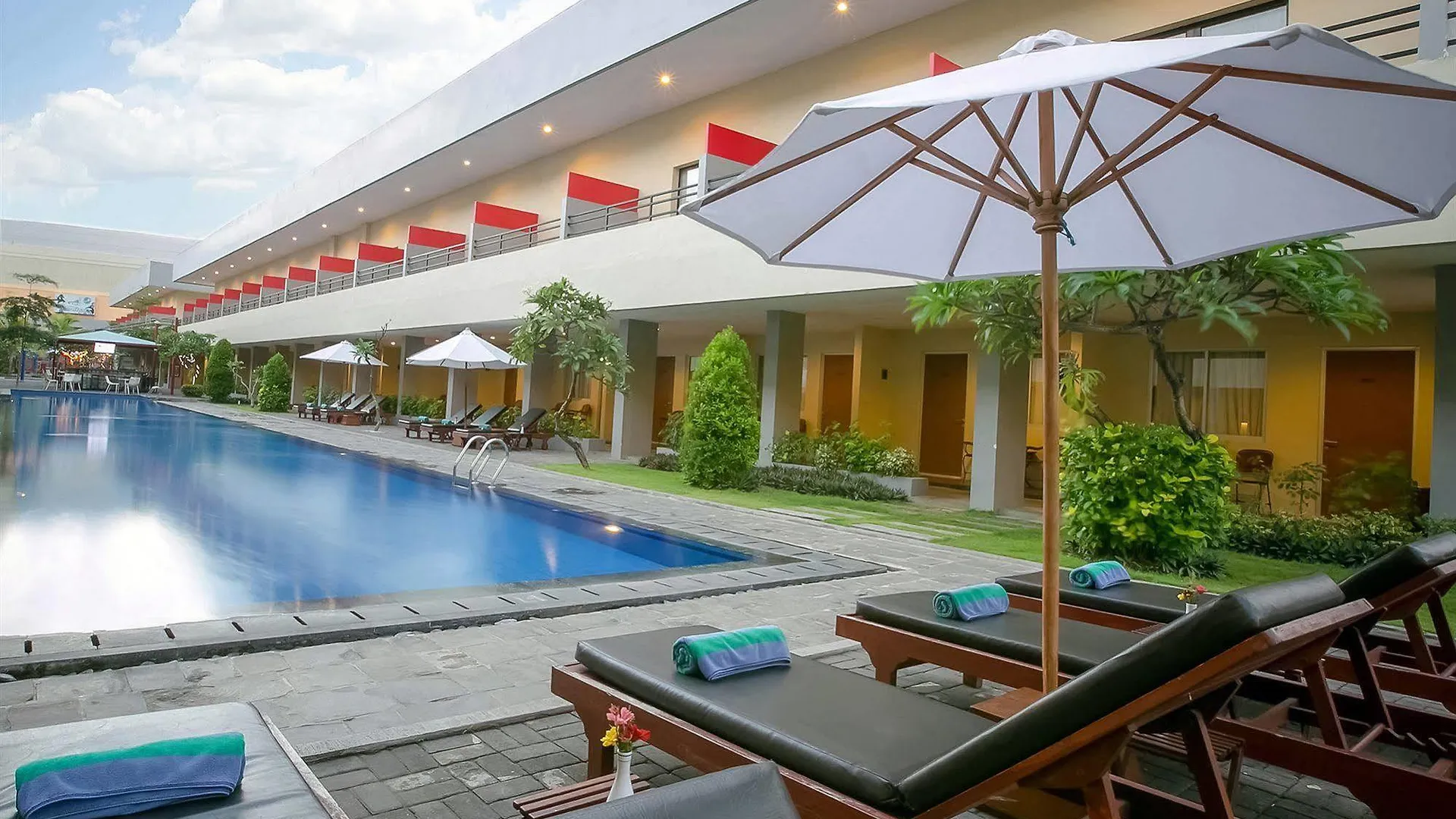 بالي Kuta Station Hotel And Spa